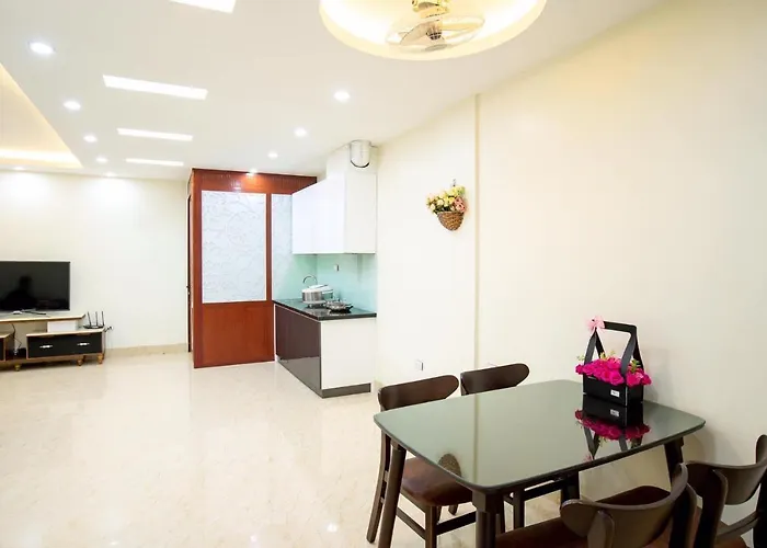 Moonlight Homestay Ha Long